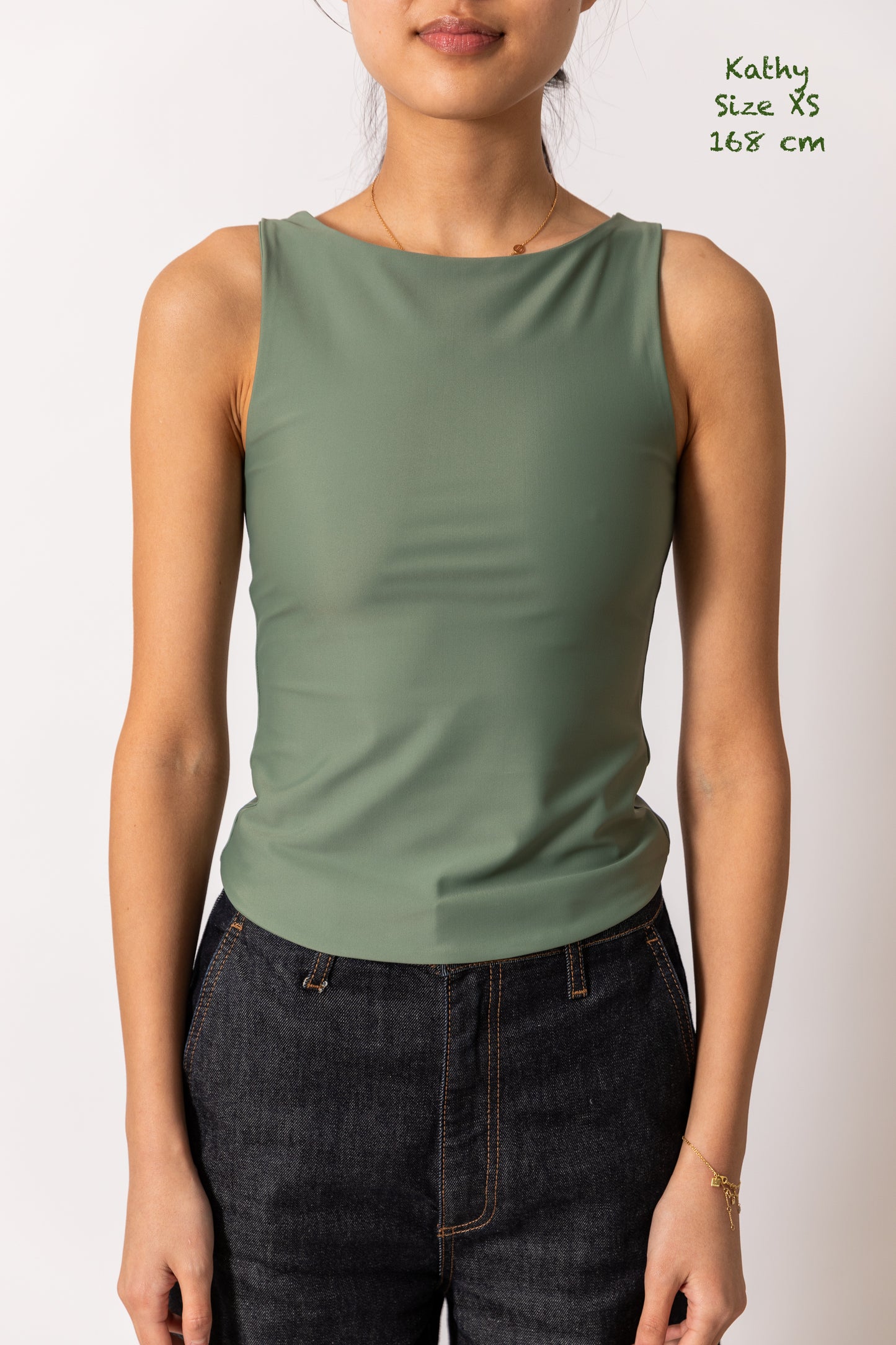 mb01 KHAKI GREEN